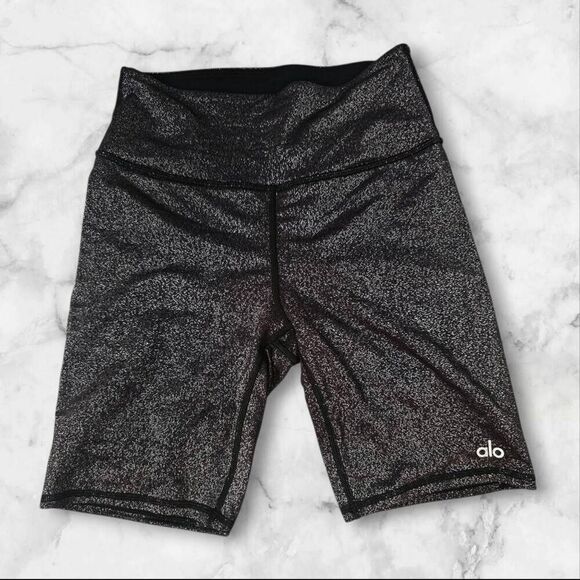 Alo Yoga Black Sprakle Shorts Size XS - Picture 1 of 4